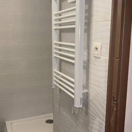 500m Away From Main Train & Tramway Station, Location, Very Quiet Μονπελιέ