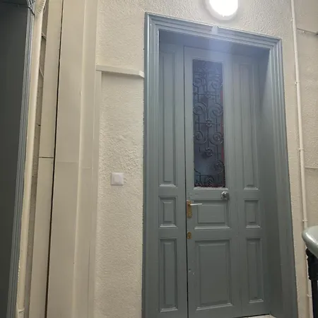 Paradis Calme En Plein Centre Апартаменты *