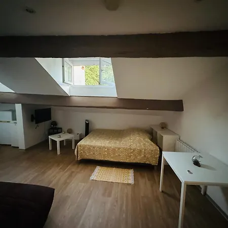 500m Away From Main Train & Tramway Station, Location, Very Quiet *