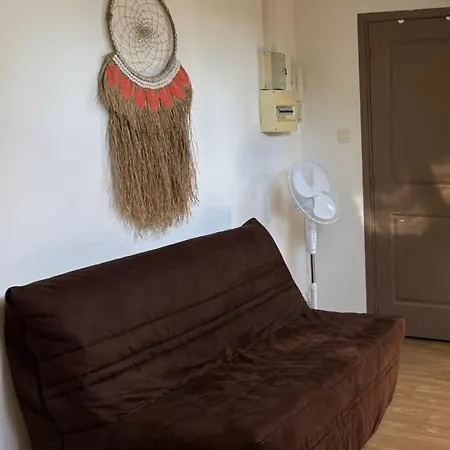 Appartement 500m Away From Main Train & Tramway Station, Location, Very Quiet *
